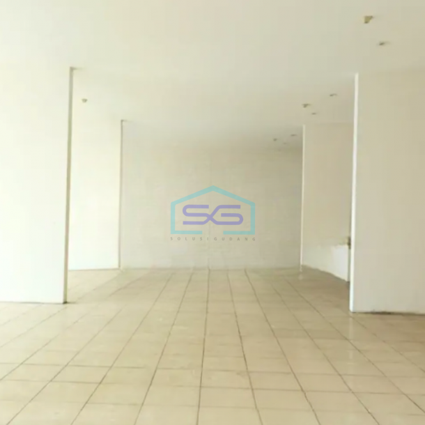 Disewakan Ruko Luas Bangunan 132 m² Lokasi Strategis di Blimbing Malang-4