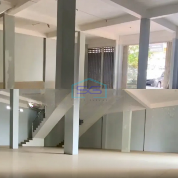 Disewakan Ruko Luas Bangunan 132 m² Lokasi Strategis di Blimbing Malang-2