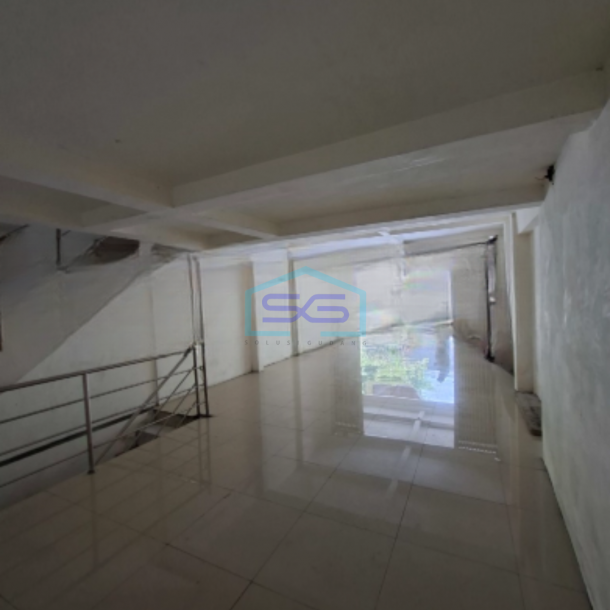 Disewakan Ruko Luas 125 m2 Lokasi Bebas Banjir di Lowokwaru Malang-2