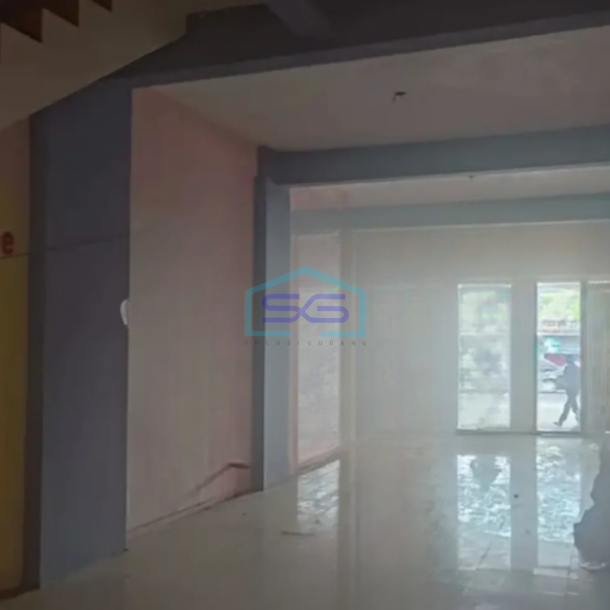Disewakan Ruko Luas Bangunan 204 m² Lokasi Bebas Banjir  di Malang-1