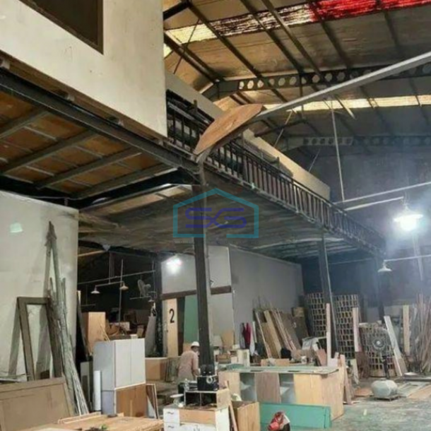 Dijual Gudang 2 Lantai di Jalan Untung Suropati, Semarang LT 1230-3