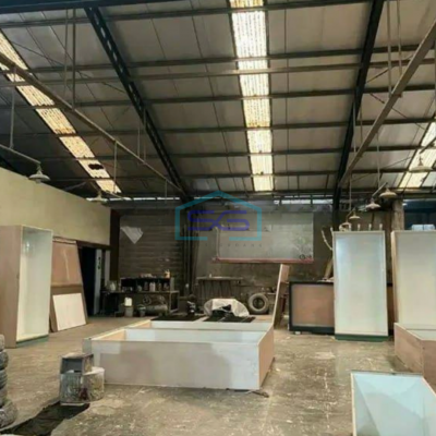 Dijual Gudang 2 Lantai di Jalan Untung Suropati, Semarang LT 1230