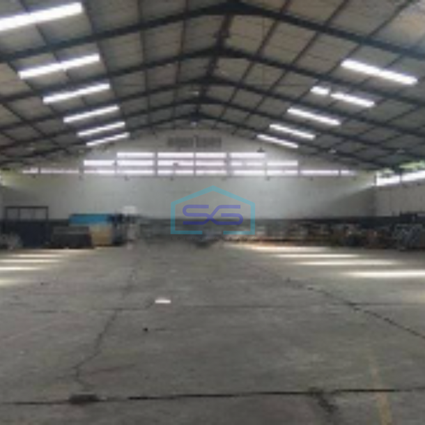 Disewakan Gudang Bagus di Jalan Kebak Kramat, Karanganyar-1