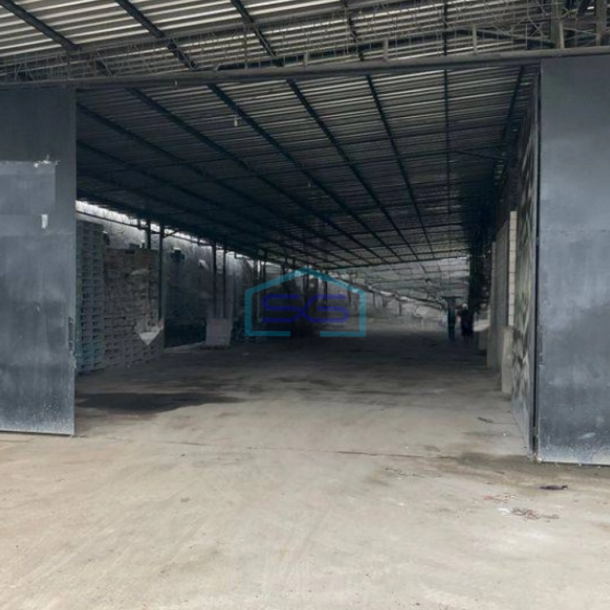 Disewakan Gudang Siap Pakai Tengah Kota Boja Kendal LT 1700m2-1
