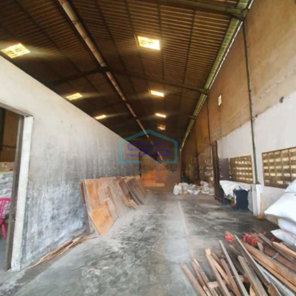 Disewakan Gudang Akses Container di Sukoharjo Luas Bangunan 3000 m²-1