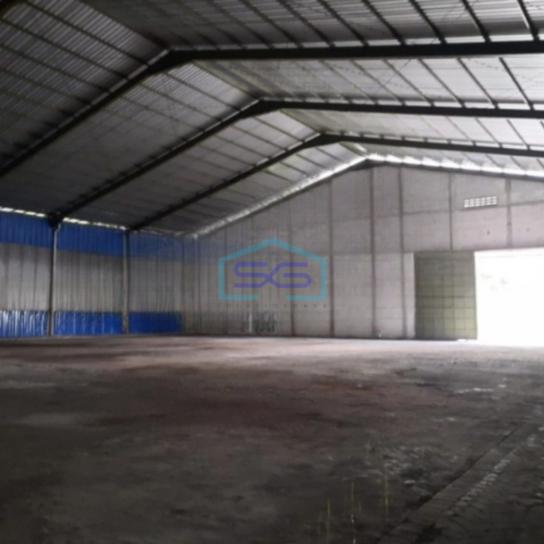 Disewakan Gudang Luas Bangunan  1200 m² di Semarang Barat-4
