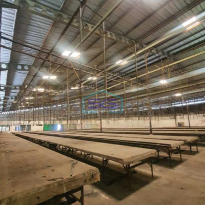 Disewakan Gudang Akses Container Luas Bangunan  2000 m² di Sukoharjo