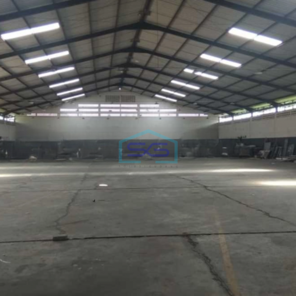 Disewakan Gudang Luas Bangunan 6000 m² Lokasi Pinggir Jalan Utama Kebakkramat Karanganyar-5