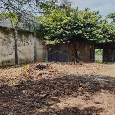 Dijual Tanah Kavling Bonus Bangunan Gudang Di Legok Tangerang LT 2527m2