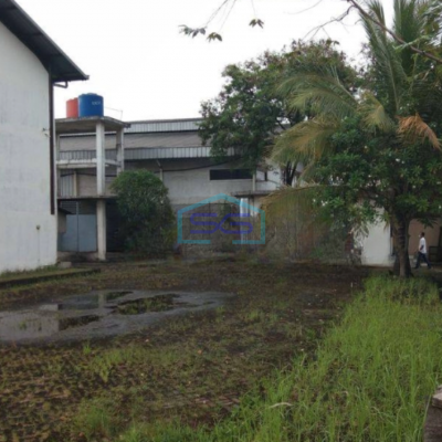 Dijual Cepat Gudang Lokasi Strategis di Tigaraksa Tangerang Luas Bangunan 2500 m²