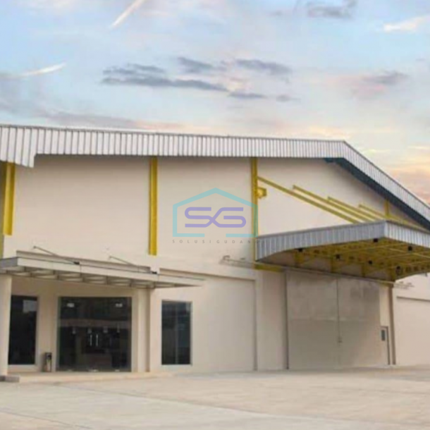 Dijual Gudang Ada Kantor Luas Bangunan 8000 m² di Panongan Tangerang-1