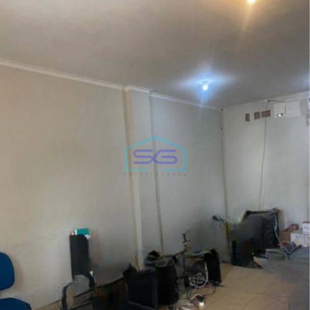 Disewakan Ruko Gandeng 3 Unit Luas Bangunan 202 m² di Gading Serpong Tangerang-3