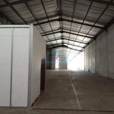 Disewakan Gudang Luas Bangunan  579 m² Lokasi Strategis di Pinggir Jalan BSD City Tangerang-4