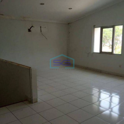 Disewakan Gudang Luas Bangunan  579 m² Lokasi Strategis di Pinggir Jalan BSD City Tangerang-2