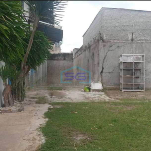 Disewakan Gudang Lokasi Strategis di Pamulang Tangerang Selatan Luas Bangunan  950 m²-1