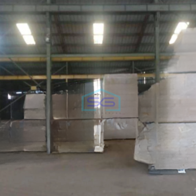 Disewakan Gudang Siap Pakai 2 Lantai Luas Bangunan  2000 m² di Cipondoh Tangerang-3