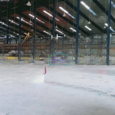 Disewakan Gudang Luas Bangunan  5000 m² Bonus Lahan Kosong di Jati Uwung Tangerang
