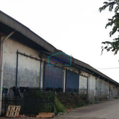 Disewakan Gudang Luas Bangunan  5000 m² Bonus Lahan Kosong di Jati Uwung Tangerang