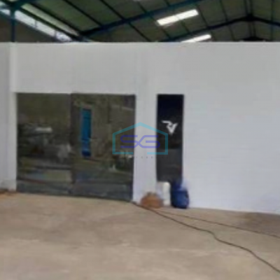 Disewakan Gudang Ada Kantor Luas Bangunan 816 m² di Legok Tangerang