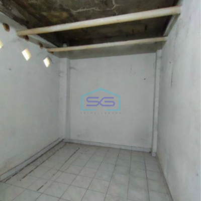 Dijual Cepat Ruko Luas Bangunan 1000 m² di BSD Tangerang-2