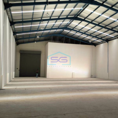 Dijual Gudang Siap Pakai Luas Bangunan 732 m² di Legok Tangerang-2