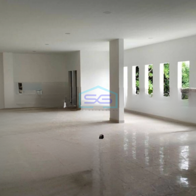 Dijual Gudang Baru 2 Lantai Luas Tanah  800 m² di Cipondoh Tangerang