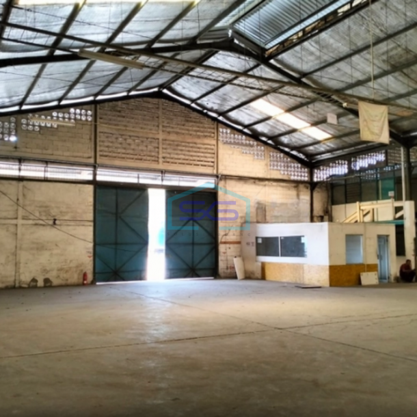 Disewakan Gudang Komersial Bagus LB 5000m² di Jl Imam Bonjol Karawaci Tangerang-2