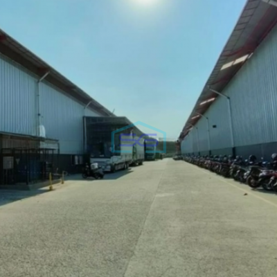 Disewakan Gudang Bagus Siap Pakai LB 6000m² di Jl Raya Legok Karawaci Tangerang