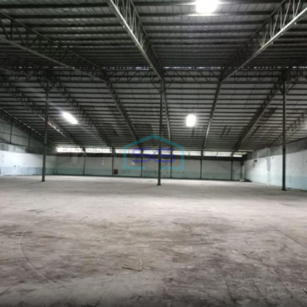 Disewakan Gudang Bagus Luas Bangunan 11422m2 di Cikande Serang Banten-1