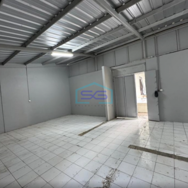 Disewakan Gudang Bagus Luas Bangunan 600m² di Legok Tangerang-3