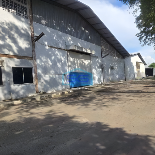 Disewakan Gudang Bagus Luas Bangunan 12000m2 Di Kota Tangerang Cikokol-1