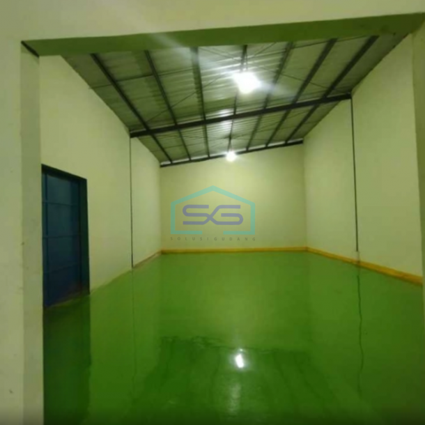 Disewakan Gudang Bagus Luas Bangunan 1200m2 di Tigaraksa Tangerang-2