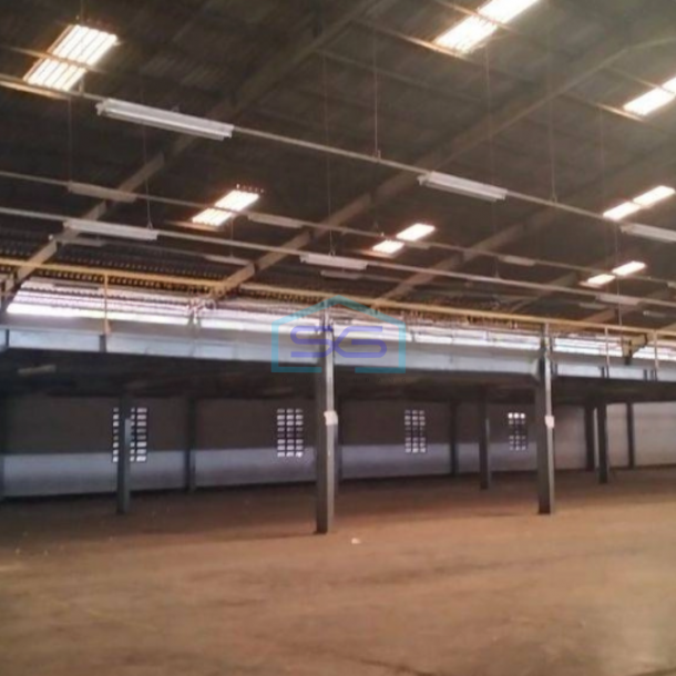 Disewakan Gudang Luas Tanah 3000 m² di Cikokol Tangerang-1