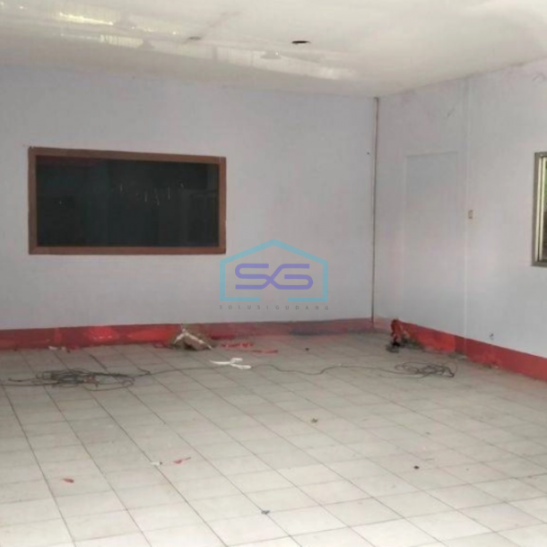 Disewakan Gudang Bagus  Luas Tanah  1500 m² di Karawaci Tangerang-2