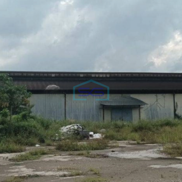 Disewakan Gudang Bagus Luas Bangunan  1380 m² di Jatake Tangerang-1