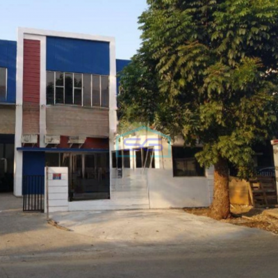 Disewakan Gudang Luas Bangunan  650 m² Ada Kantor di BSD City Tangerang-2