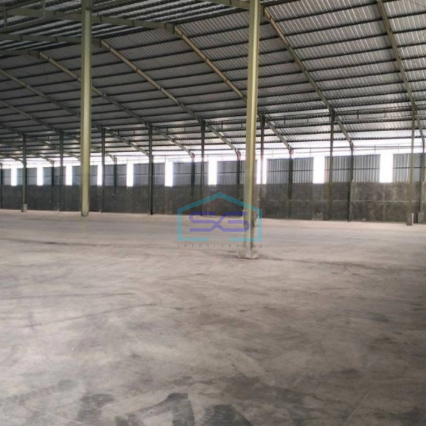 Disewakan Gudang Lokasi Strategis di Cikupa Tangerang Luas Bangunan  5500 m²-1