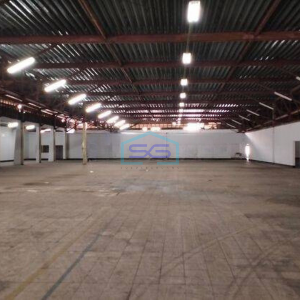 Disewa Gudang Bagus LB 1500 m² di Jl Raya Tangerang Kota-1