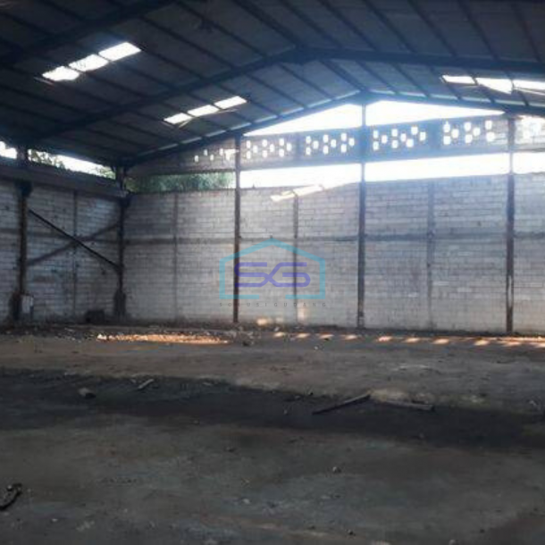 Dijual Gudang 2800 m SHM (bisa disewa) di Jl Raya Puspitek Pamulang Serpong-1