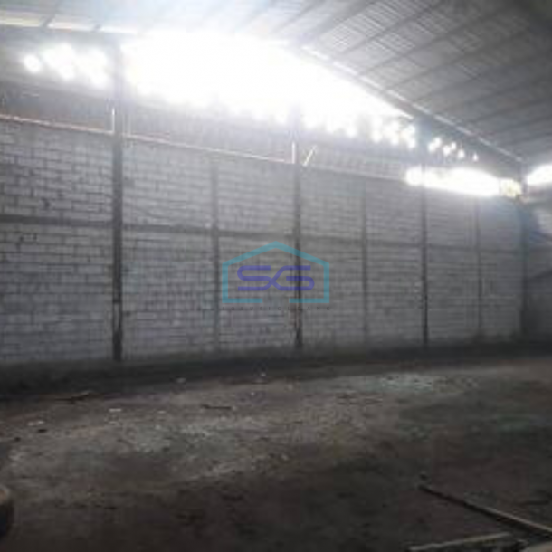 Dijual Gudang 2800 m SHM (bisa disewa) di Jl Raya Puspitek Pamulang Serpong-2