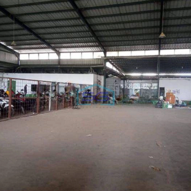 Disewakan Gudang Lokasi Strategis Bisa Masuk Container 40 feet di Cilodong Depok-1