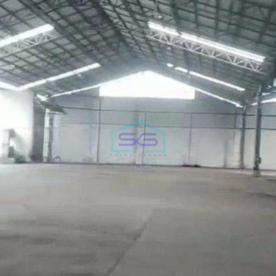 Disewakan Gudang Ada Kantor ex Karoseriwan di Cibinong Bogor Luas Tanah 4800m2