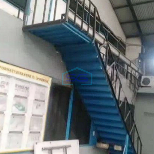 Disewakan Gudang Ada Kantor ex Karoseriwan di Cibinong Bogor Luas Tanah 4800m2-2