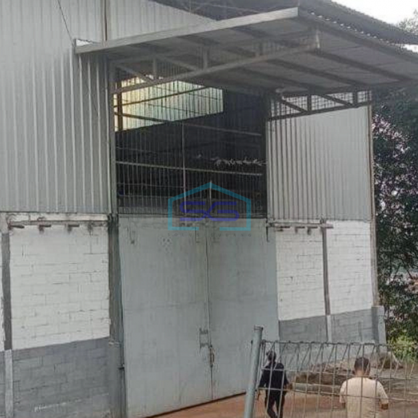 Disewakan Gudang Baru Masuk Truk Fuso Lokasi Strategis di Cibubur Bogor LT 1500m2-1