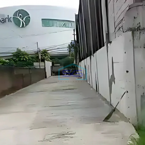 Disewakan Gudang Dengan Luas Tanah 2000m2 di Bojongsari Bogor-2