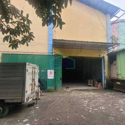 Disewakan Gudang Lokasi Strategis Siap Pakai Masuk Truk Besar di Cilodong Depok