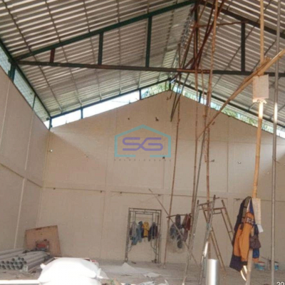 Disewakan Gudang Baru Siap Pakai di Ciputat Tangerang Selatan LT 2000m2