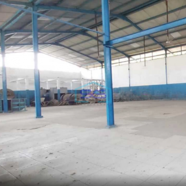 Dijual Gudang Siap Pakai Lokasi di Pinggir Jalan Utama Bekasi Luas Tanah 4000m2-2
