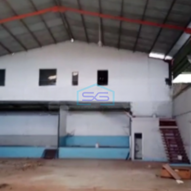 Dijual Gudang Bisa Masuk Container 40 feet Lokasi di Cibinong Bogor LT 3000m2-1