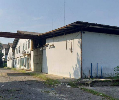 Disewakan Ex pabrik di Cikupa dekat dengan tol bitung posisi pinggir jalan raya